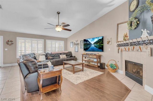 6258 Golden Rain Street, North Las Vegas, NV 89031