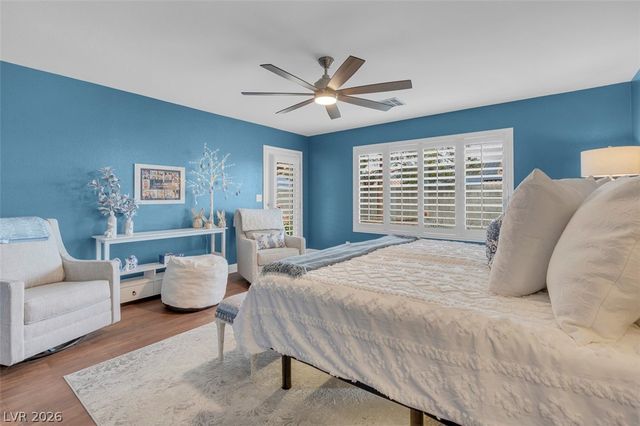 6258 Golden Rain Street, North Las Vegas, NV 89031