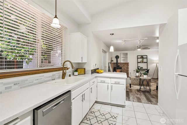 18110 81st Street E, Bonney Lake, WA 98391
