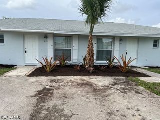 691 110th AVE N, Naples, FL 34108