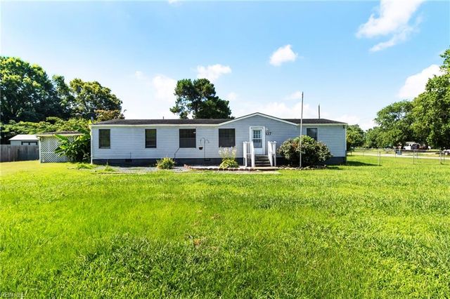 137 Robert Walker RD, Moyock, NC 27958