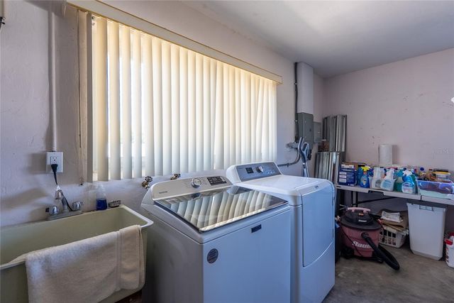 2622 BIGELOW DRIVE, Sarasota, FL 34239