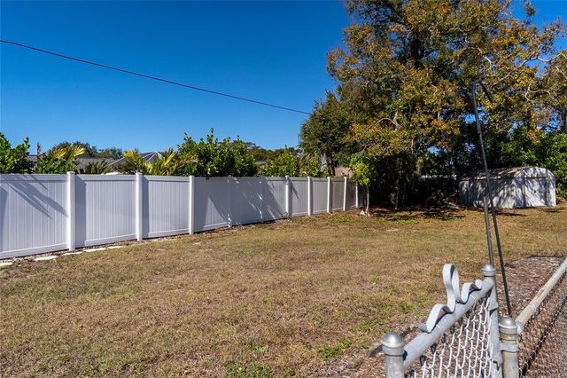 2622 BIGELOW DRIVE, Sarasota, FL 34239