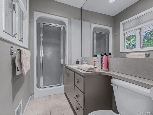 69 Roger Drive, Port Washington, NY 11050