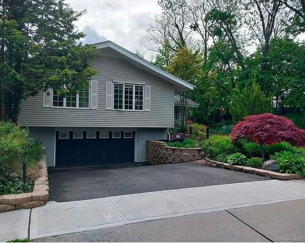69 Roger Drive, Port Washington, NY 11050