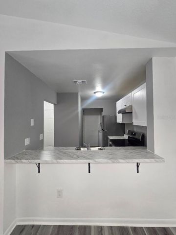 5232 VIA HACIENDA CIRCLE A217, Orlando, FL 32839