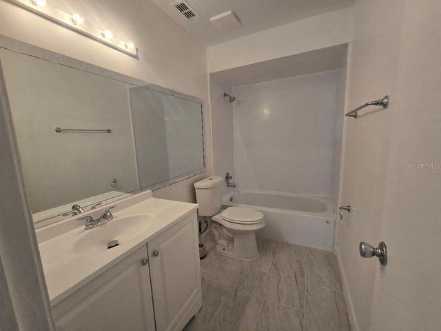 5232 VIA HACIENDA CIRCLE A217, Orlando, FL 32839