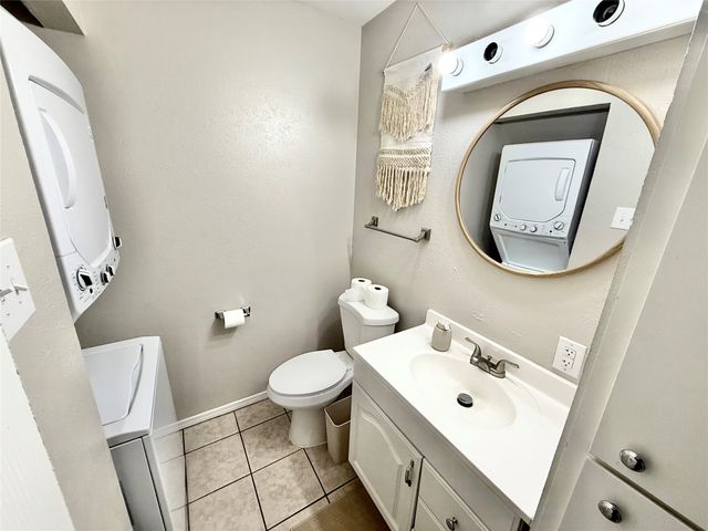 1905 W Morton Street 19, Denison, TX 75020