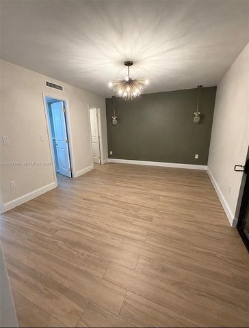 16022 Kilmarnock Drive 16022, Miami Lakes, FL 33014