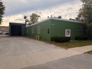 2861 Bernice Road, Lansing, IL 60438