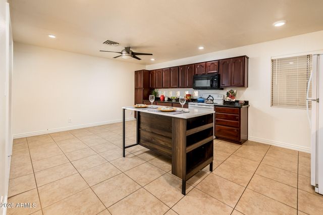 8407 E Crestwood Way, Scottsdale, AZ 85250