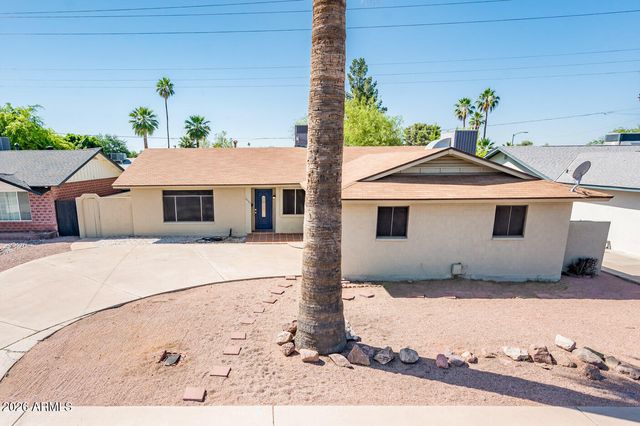 8407 E Crestwood Way, Scottsdale, AZ 85250