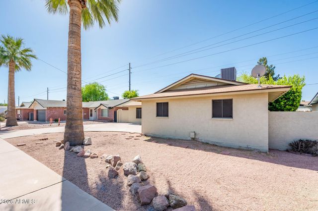 8407 E Crestwood Way, Scottsdale, AZ 85250