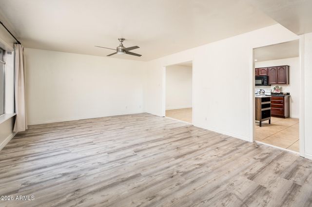 8407 E Crestwood Way, Scottsdale, AZ 85250