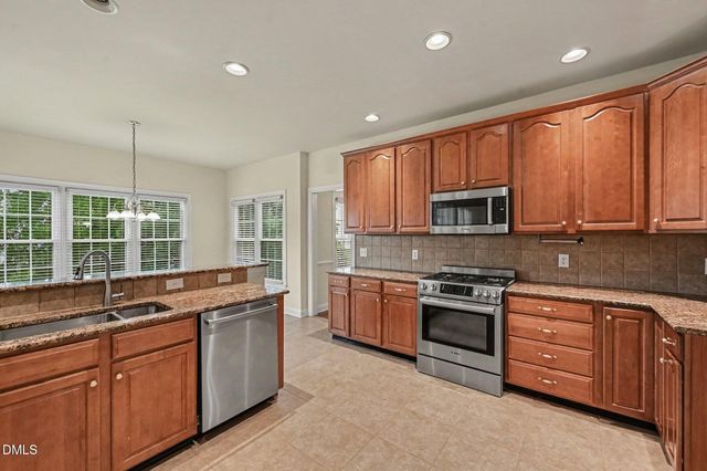 10209 Swanhaven Court, Raleigh, NC 27617