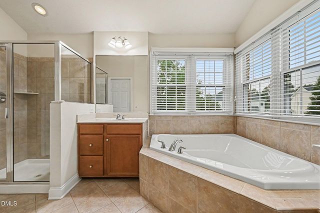 10209 Swanhaven Court, Raleigh, NC 27617
