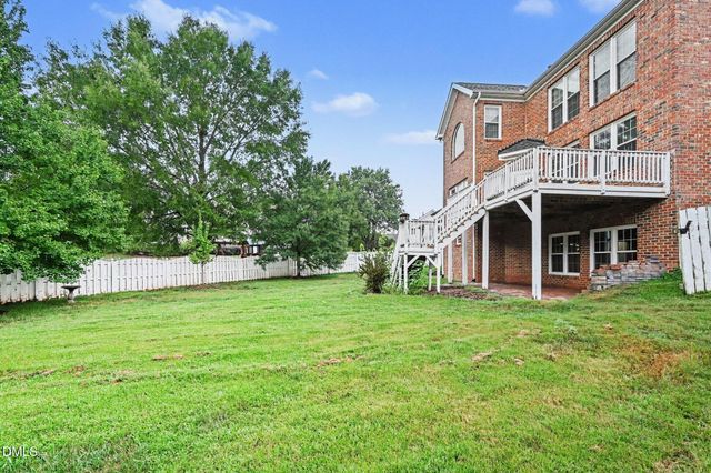 10209 Swanhaven Court, Raleigh, NC 27617