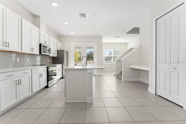 1463 BROOKDALE COURT, Oviedo, FL 32765