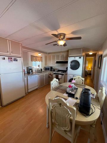 73301 Colonial Drive, Thousand Palms, CA 92276