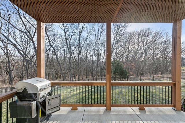 13295 N Silver Ridge Drive, Platte City, MO 64079