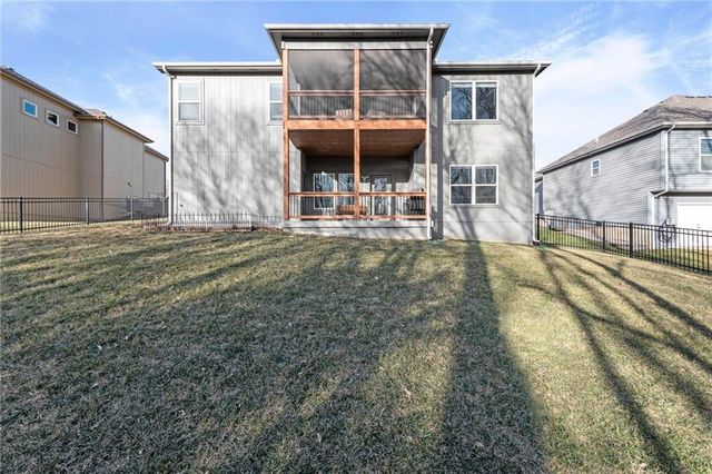 13295 N Silver Ridge Drive, Platte City, MO 64079