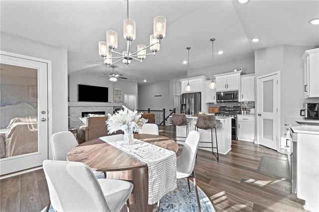 13295 N Silver Ridge Drive, Platte City, MO 64079