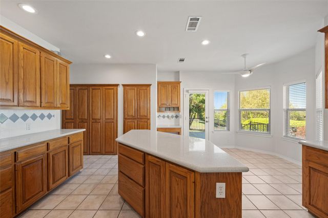 102 Paragon CT, Lakeway, TX 78734