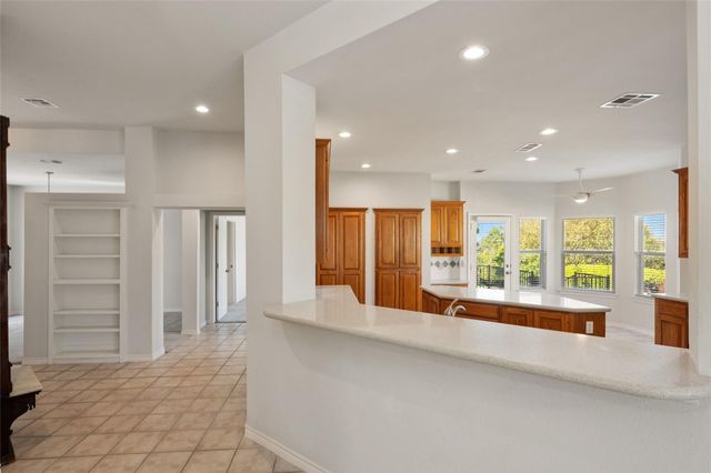 102 Paragon CT, Lakeway, TX 78734