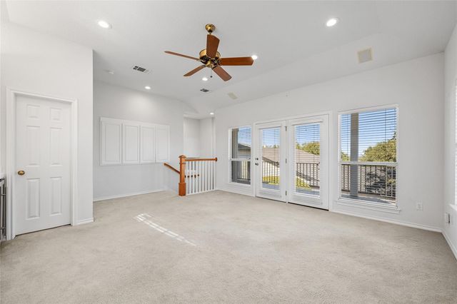 102 Paragon CT, Lakeway, TX 78734