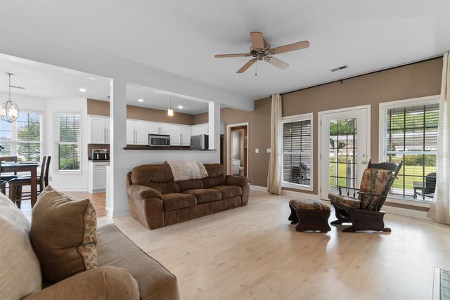 493 Garden Ave., Georgetown, SC 29440