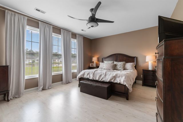 493 Garden Ave., Georgetown, SC 29440