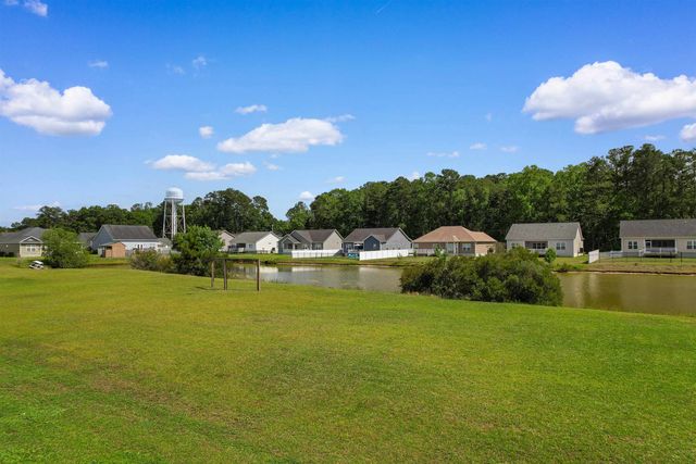 493 Garden Ave., Georgetown, SC 29440