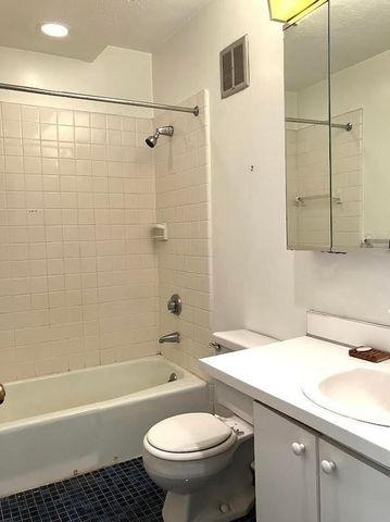 249 West Newton Street 8, Boston, MA 02116