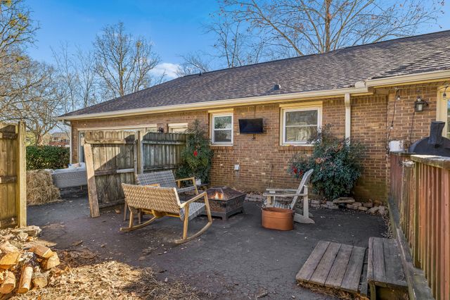 1403 Bowman Ln, Brentwood, TN 37027