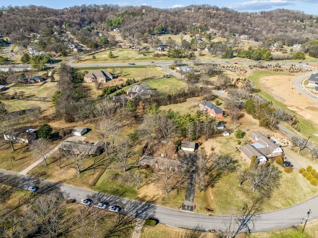 1403 Bowman Ln, Brentwood, TN 37027