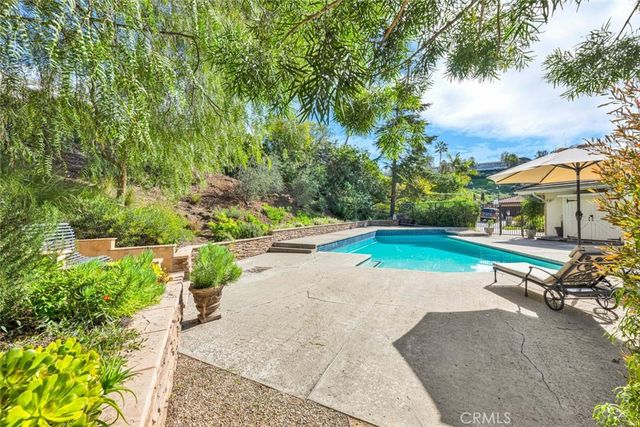 10471 Brightwood Drive, North Tustin, CA 92705