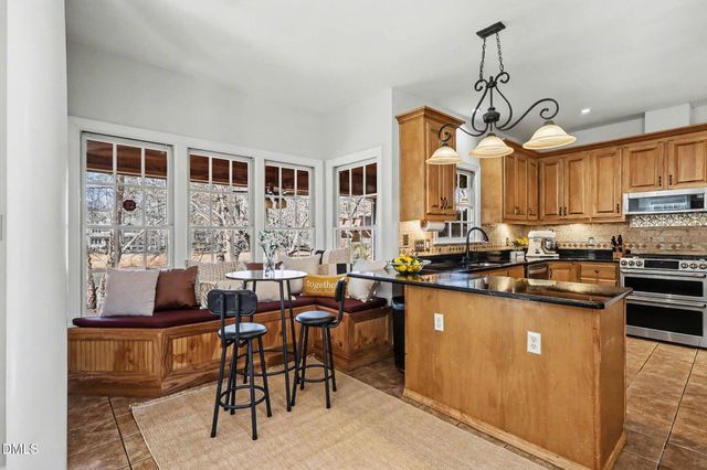 119 Felspar Way, Cary, NC 27518