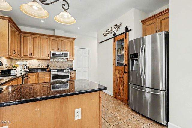 119 Felspar Way, Cary, NC 27518