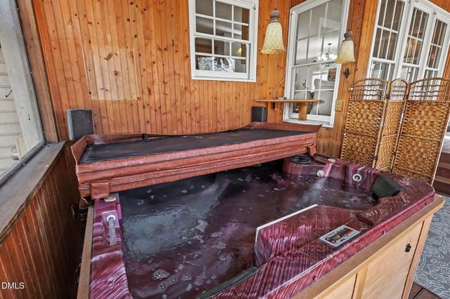 119 Felspar Way, Cary, NC 27518