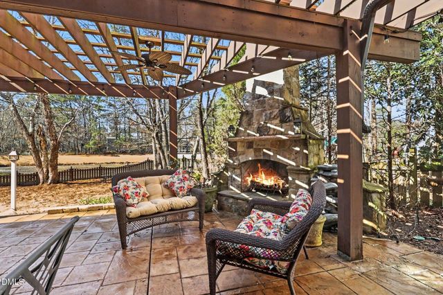 119 Felspar Way, Cary, NC 27518