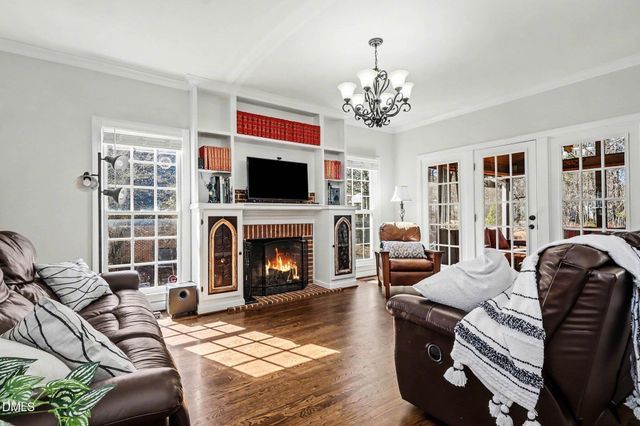 119 Felspar Way, Cary, NC 27518