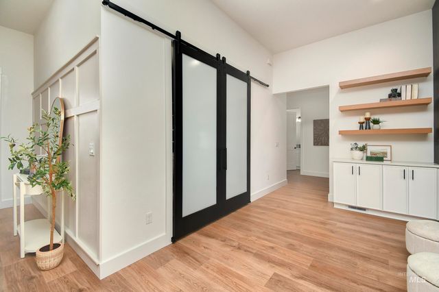 8991 Edna Lane, Middleton, ID 83644