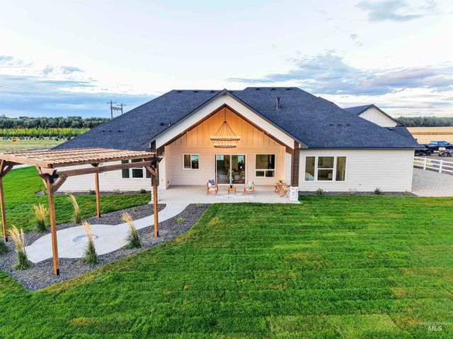 8991 Edna Lane, Middleton, ID 83644