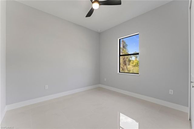 855 Calumet ST E, Lehigh Acres, FL 33974