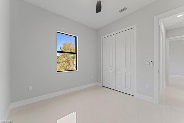 855 Calumet ST E, Lehigh Acres, FL 33974