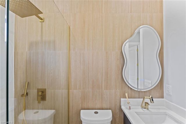 855 Calumet ST E, Lehigh Acres, FL 33974