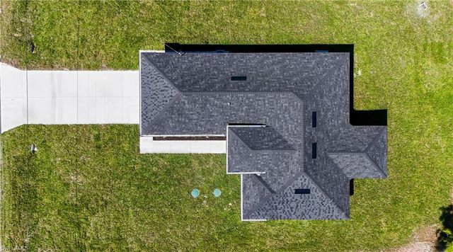 855 Calumet ST E, Lehigh Acres, FL 33974