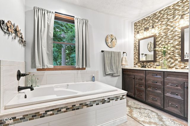 3628 Paddock Road, Plainfield, IN 46168