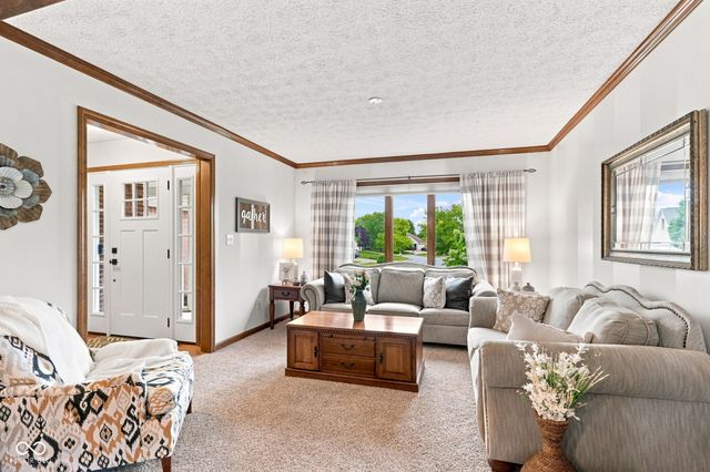 3628 Paddock Road, Plainfield, IN 46168