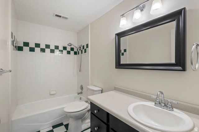 10228 S SNOW IRIS WAY, Sandy, UT 84092